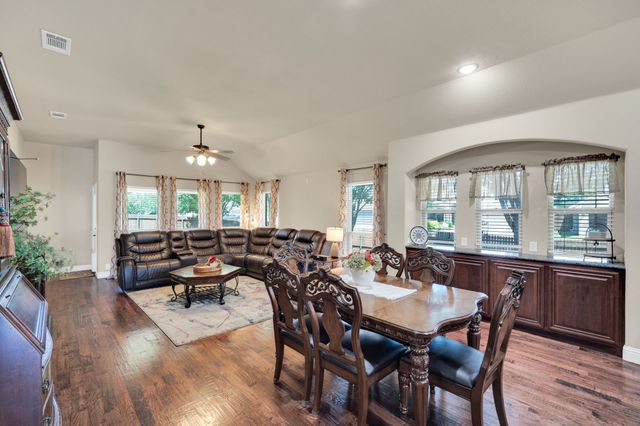 902 Calder Court, Anna, TX 75409