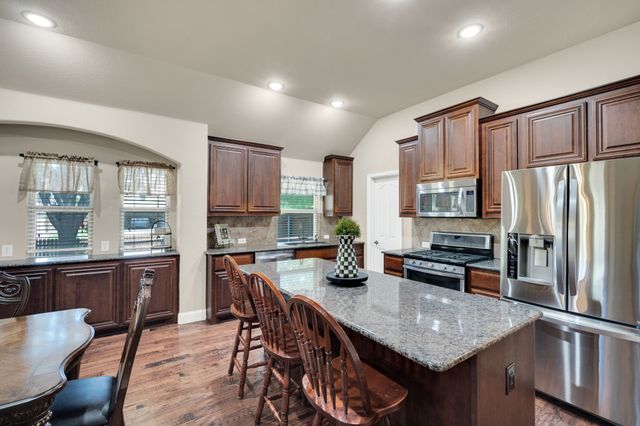 902 Calder Court, Anna, TX 75409