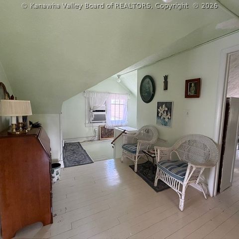 1599 Quarrier Street A, Charleston, WV 25311