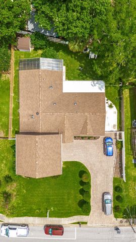 1050 Langley Ave, Pensacola, FL 32504