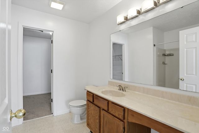 1882 Chatham Place, Danville, IN 46122