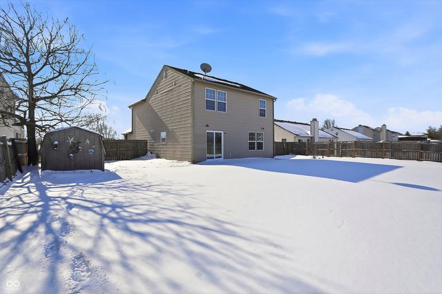 1882 Chatham Place, Danville, IN 46122