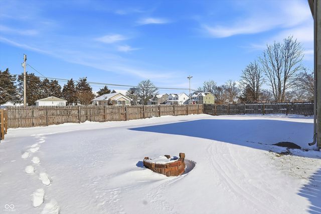 1882 Chatham Place, Danville, IN 46122