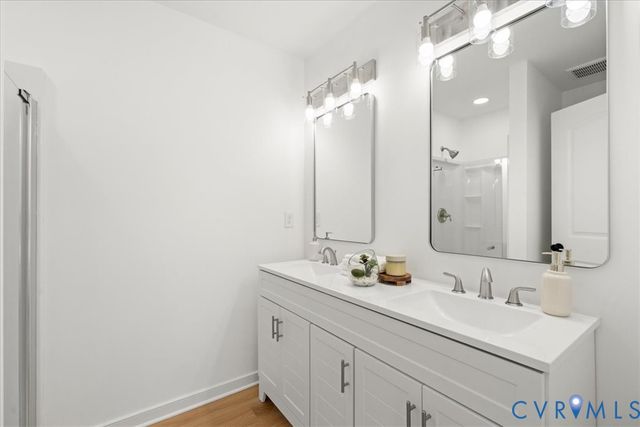 811 Spruce St, Hopewell, VA 23860