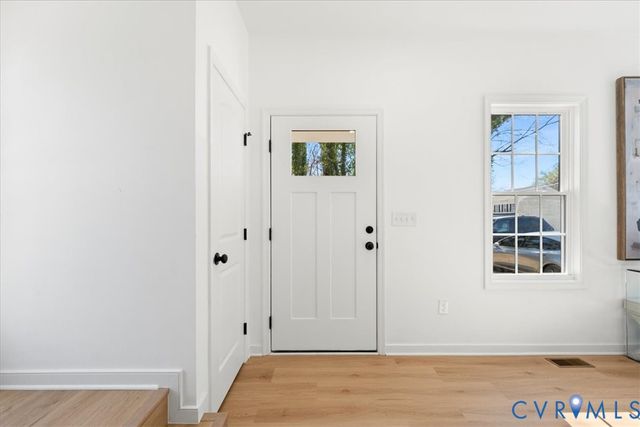 811 Spruce St, Hopewell, VA 23860