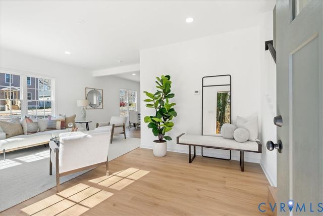 811 Spruce St, Hopewell, VA 23860