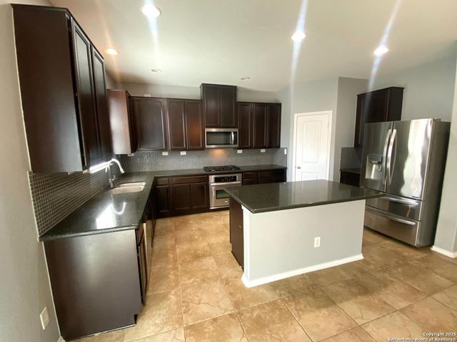 21227 Cinch, San Antonio, TX 78258
