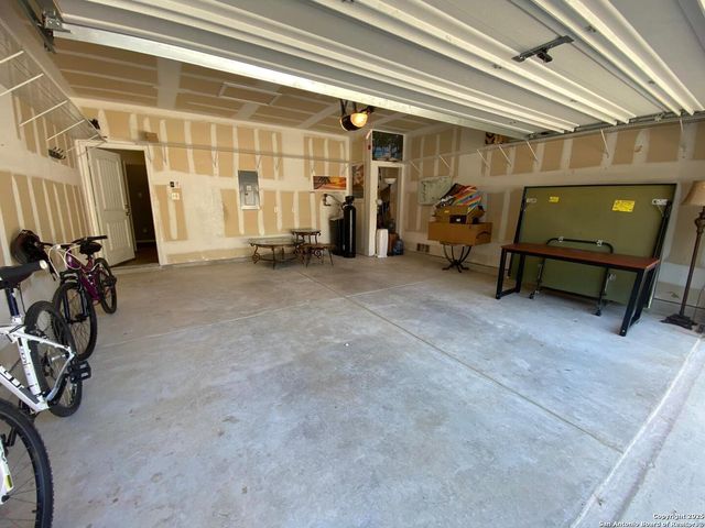 21227 Cinch, San Antonio, TX 78258