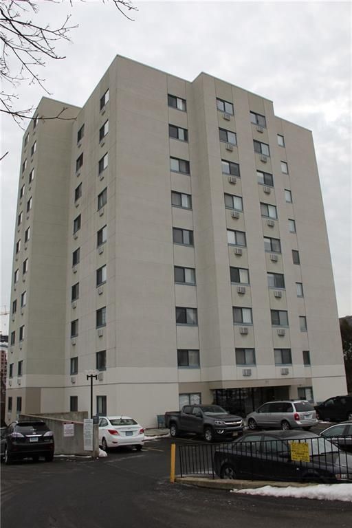 51 Schuyler Avenue 5A, Stamford, CT 06902