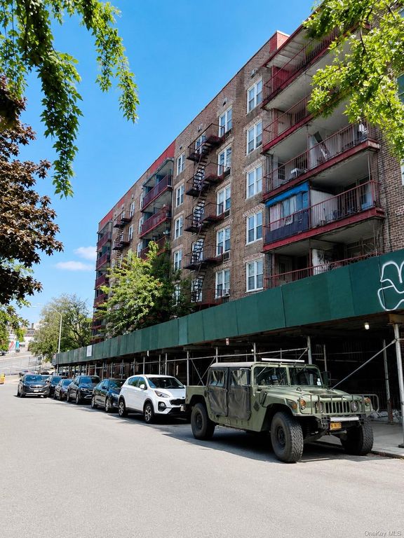 8616 60th Avenue 3P, Elmhurst, NY 11373