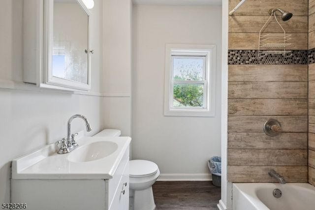124 Highland Ave, Newark City, NJ 07104
