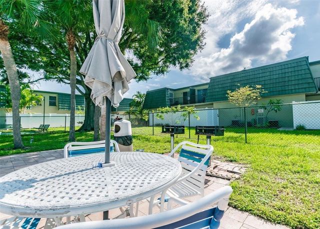1799 N HIGHLAND AVENUE 22, Clearwater, FL 33755