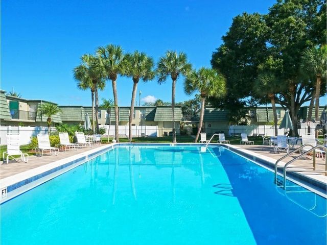 1799 N HIGHLAND AVENUE 22, Clearwater, FL 33755