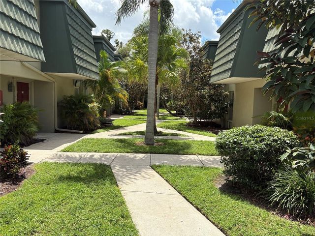 1799 N HIGHLAND AVENUE 22, Clearwater, FL 33755