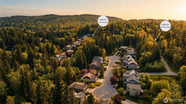 1376 N Parkstone Court, Bellingham, WA 98229