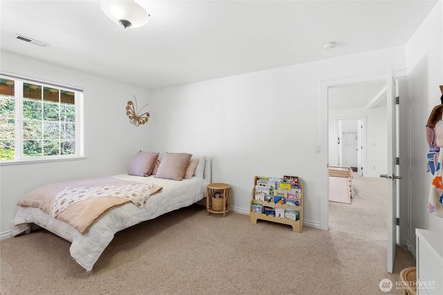 1376 N Parkstone Court, Bellingham, WA 98229