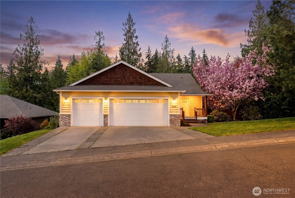 1376 N Parkstone Court, Bellingham, WA 98229