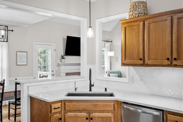 1161 Cynthia Ln, Spring Hill, TN 37174