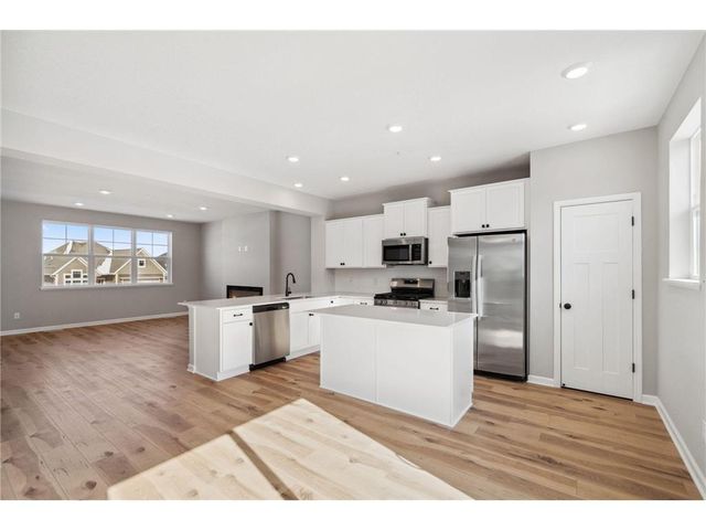 6770 Wildflower Way, Minnetrista, MN 55364