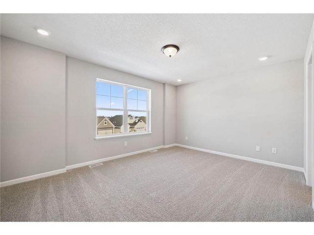 6770 Wildflower Way, Minnetrista, MN 55364