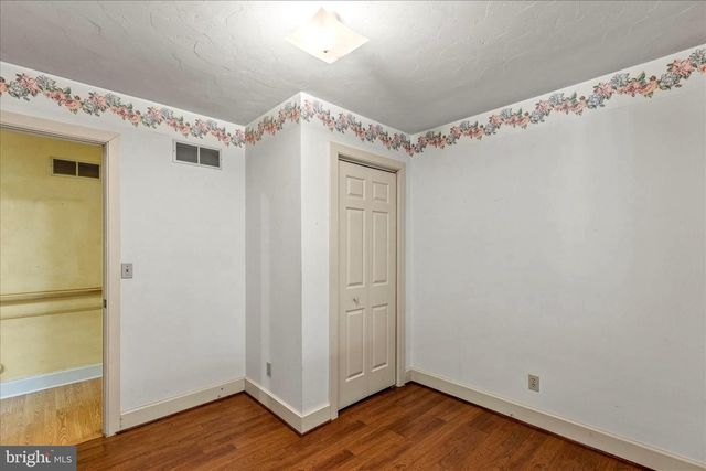 320 DUBS CHURCH RD, Hanover, PA 17331