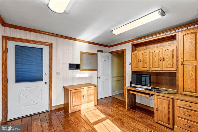 320 DUBS CHURCH RD, Hanover, PA 17331