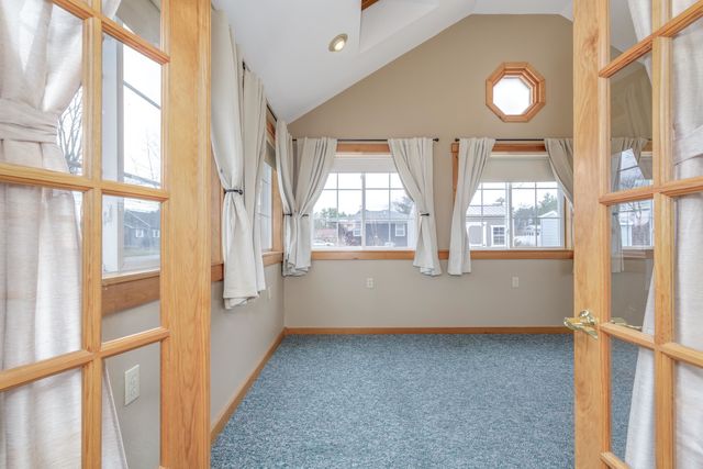 21 Hobart Street, Concord, NH 03303