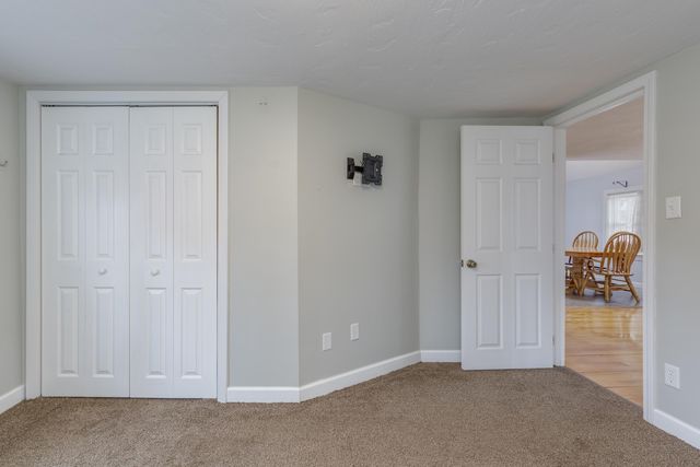 21 Hobart Street, Concord, NH 03303