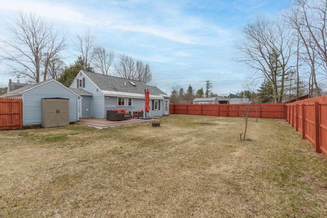 21 Hobart Street, Concord, NH 03303