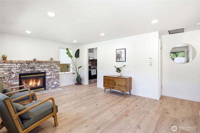 3121 SE 6th Street, Renton, WA 98058