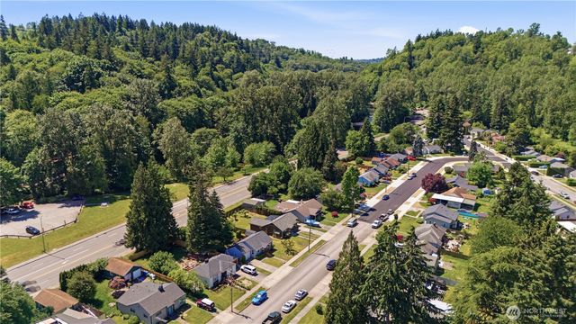 3121 SE 6th Street, Renton, WA 98058