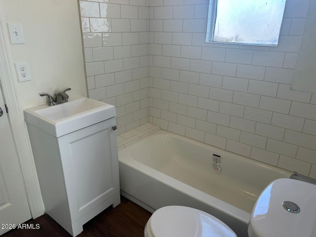 2013 W ADAMS Street, Phoenix, AZ 85009 — photo 5