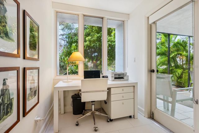 840 BAYPORT WAY 840, Longboat Key, FL 34228