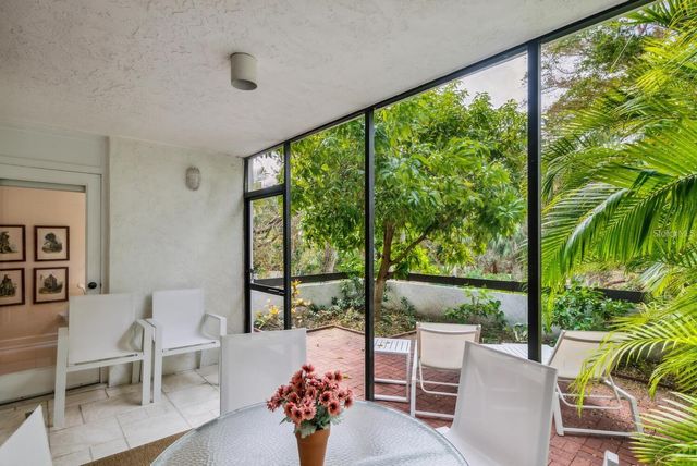 840 BAYPORT WAY 840, Longboat Key, FL 34228