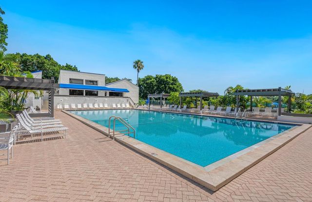 840 BAYPORT WAY 840, Longboat Key, FL 34228