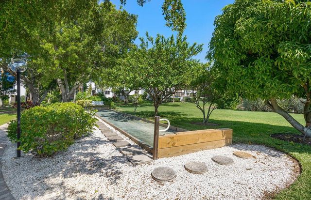 840 BAYPORT WAY 840, Longboat Key, FL 34228