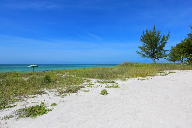 840 BAYPORT WAY 840, Longboat Key, FL 34228