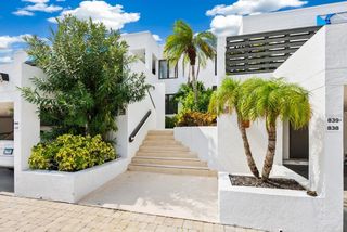 840 BAYPORT WAY 840, Longboat Key, FL 34228