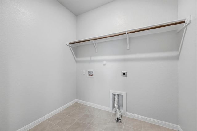 727 Gray Fox LOOP, Hutto, TX 78634