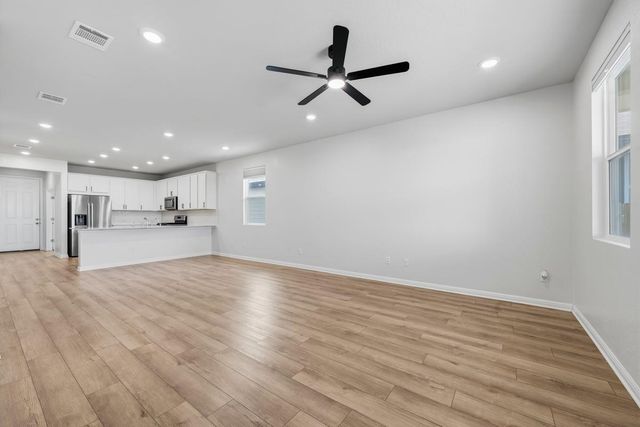 727 Gray Fox LOOP, Hutto, TX 78634
