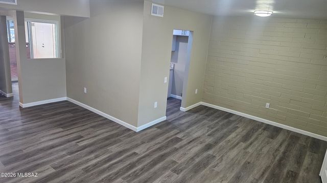 1152 S Alpine Circle, Green Valley, AZ 85614