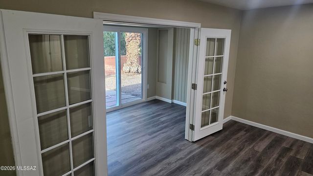 1152 S Alpine Circle, Green Valley, AZ 85614