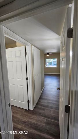 1152 S Alpine Circle, Green Valley, AZ 85614