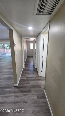 1152 S Alpine Circle, Green Valley, AZ 85614