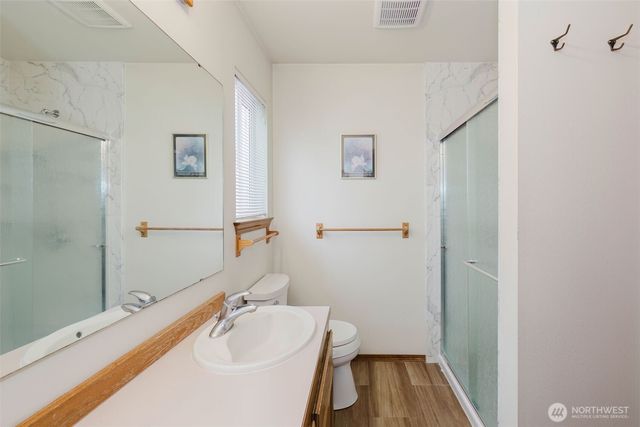 6003 60th Loop SE, Lacey, WA 98513