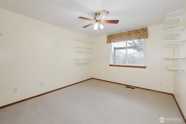 6003 60th Loop SE, Lacey, WA 98513