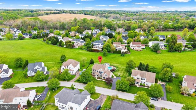 17 ALLSMEER DR, West Grove, PA 19390