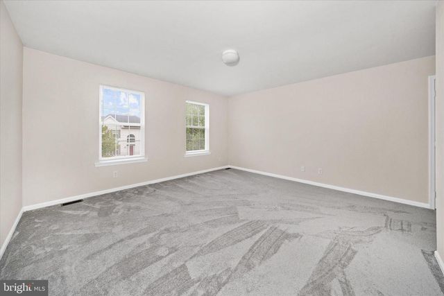 17 ALLSMEER DR, West Grove, PA 19390