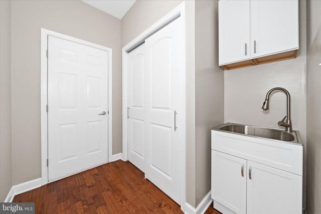 17 ALLSMEER DR, West Grove, PA 19390
