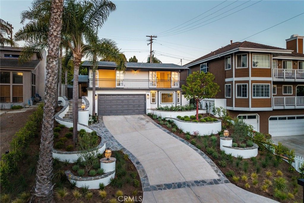 Image 5 of property listing at 26966 Calle Dolores, Dana Point, CA 92624